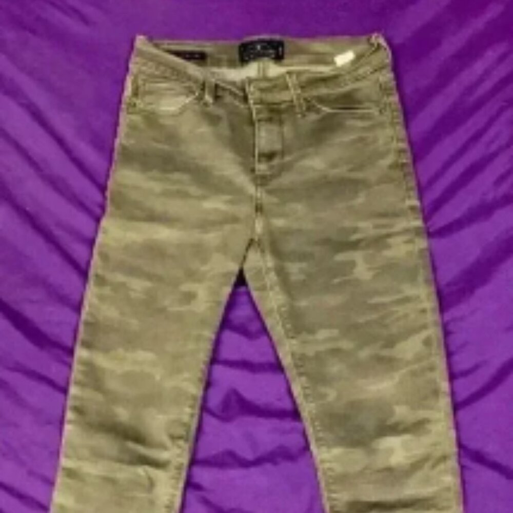 Lucky brand Camo pants